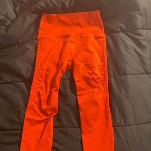 Alphalete never worn XS red seamless leggings